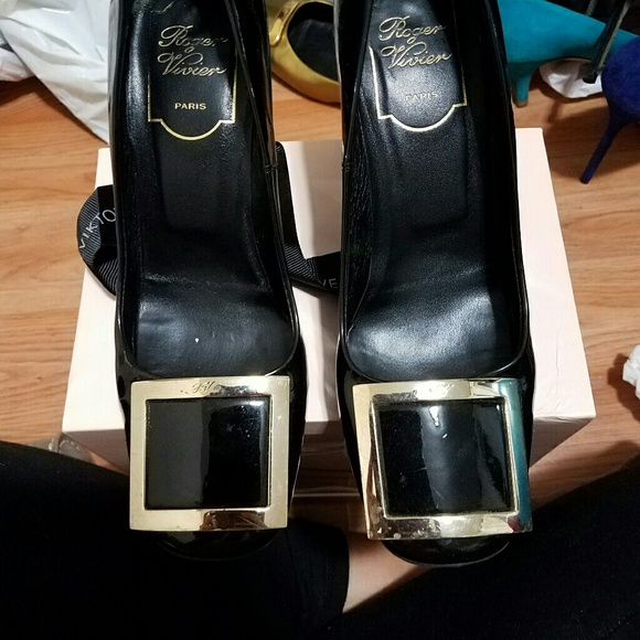 Roger Vivier Shoes - Roger Vivier heels